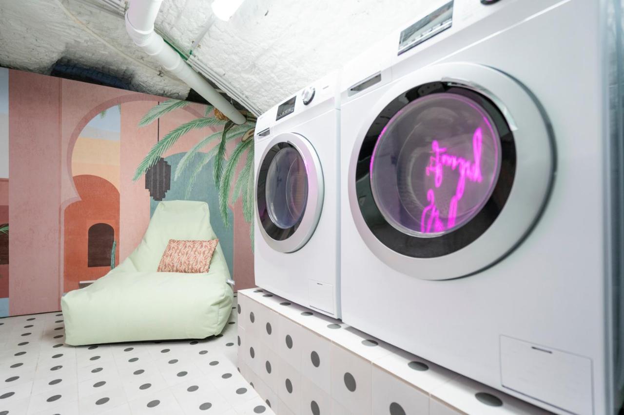 Shway - The Blue Parrot Apartment Antwerpen Bagian luar foto