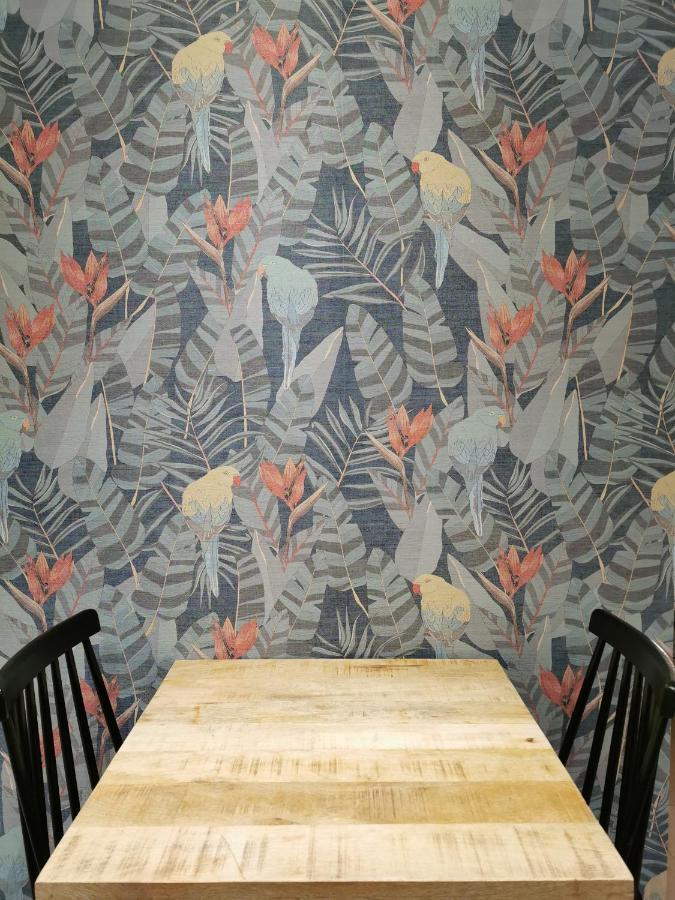 Shway - The Blue Parrot Apartment Antwerpen Bagian luar foto